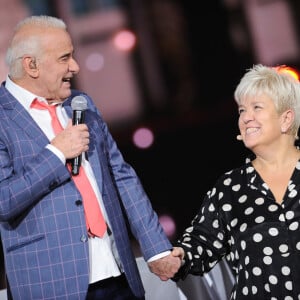 Au début de sa carrière
Exclusif - Michel Fugain et Mimie Mathy - Surprises - Enregistrement de l'émission "La Chanson secrète 4", qui sera diffusée le 4 janvier 2020 sur TF1, à Paris. Le 17 décembre 2019 © Gaffiot-Perusseau / Bestimage 