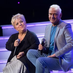 Michel Fugain a donné un précieux conseil à Mimie Mathy
Exclusif - Mimie Mathy, Michel Fugain - Enregistrement de l'emission "Hier Encore", presentee par Virginie Guilhaume et diffusee sur France 2 en prime time le 1er fevrier, a l'Olympia a Paris. Le 9 janvier 2014 