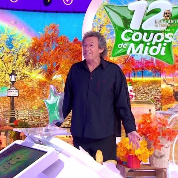 Jean-Luc Reichmann est apparu à de très nombreuses reprises bluffé par les connaissances d'Emilien aux "12 coups de midi"
Emilien et Jean-Luc Reichmann sur le plateau des "12 coups de midi"