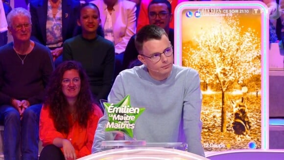 Emilien n'a pas caché que ça devenait "compliqué" pour lui aux "12 coups de midi"
Emilien sur le plateau des "12 coups de midi"