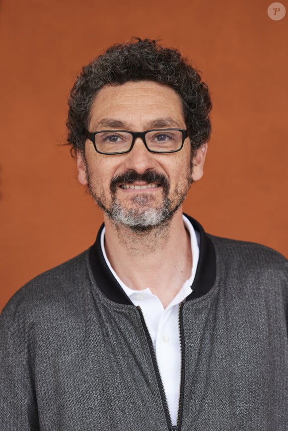 David Foenkinos - Les célébrités au village lors des Internationaux de France de tennis de Roland Garros 2024 à Paris. Le 5 juin 2024. © Jacovides-Moreau/Bestimage 