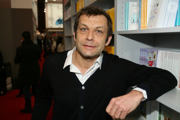 "Quand je vais au resto à Paris, j'aime bien les bons bistrots, comme Chez Georges (IIe), Baca'v de Gilles Choukroun (Ve), Oui Mon Général (VIIe), le Paul Bert (XIe)."
Laurent Mariotte - salon du livre à Paris le 22 mars 2015