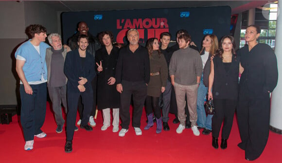 Découvrez laquelle 
Raphael Quénard, Alain Chabat, Jean-Pascale Zadi, François Civil, Vincent Lacoste, Gilles Lellouche, Elodie Bouchez, Malik Frikah, Anthony Bajon, guest, Mallory Wanecque, Adèle Exarchopoulos - Avant-première du film "L'amour Ouf" au Kinepolis de Lomme près de Lille le 13 octobre 2024. © Stéphane Vansteenkiste/Bestimage 