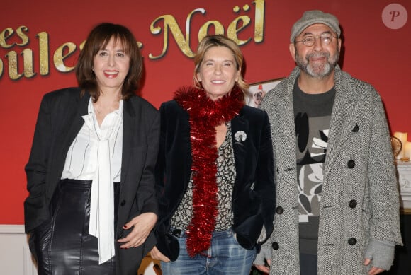 Valérie Bonneton, Alexandra Leclère et Kad Merad - Avant-première du film "Les boules de Noël" au cinéma Pathé-Wepler à Paris. Le 14 novembre 2024 © Coadic Guirec / Bestimage