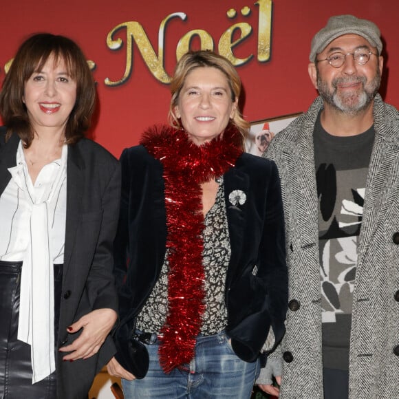 Valérie Bonneton, Alexandra Leclère et Kad Merad - Avant-première du film "Les boules de Noël" au cinéma Pathé-Wepler à Paris. Le 14 novembre 2024 © Coadic Guirec / Bestimage