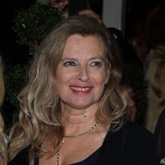 Semi Exclusif - Valérie Trierweiler lors de la soirée des 90 ans du prix des Deux Magots à Paris le 25 septembre 2023. © Denis Guignebourg / Bestimage 