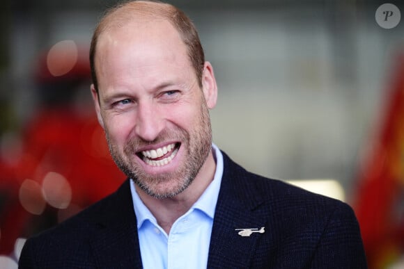 Le Prince William, prince de Galles, se rend à RAF Northolt pour voir deux nouveaux hélicoptères de la London Air Ambulance Charity à Ruislip, Londres le 1er octobre 2024. © Julien Burton / Bestimage 