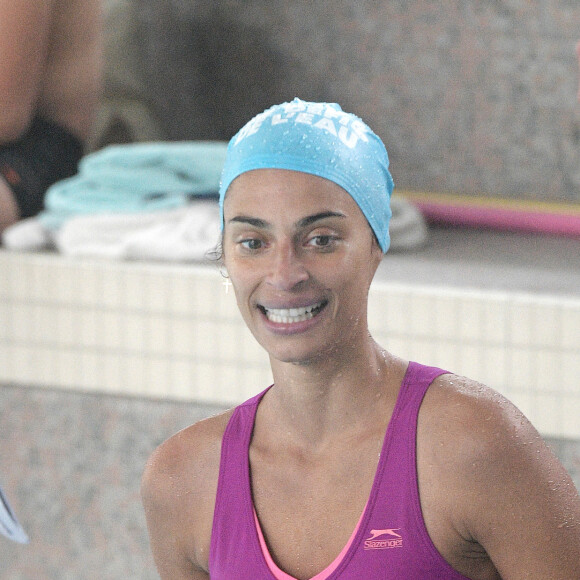 Exclusif - Tatiana Silva et Camille Lacourt participent au Défi de l'Eau au profit de l'Unicef à la Piscine de Vanves le 15 octobre 2022.