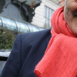 Louis Chedid - Arrivées des people à l'enregistrement de l'émission "Vivement dimanche " à Paris le 19 février 2020. - Arrivées des people à l'enregistrement de l'émission "Vivement dimanche " à Paris le 19 février 2020.