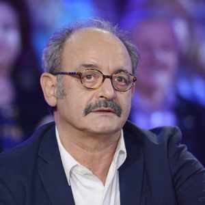 Louis Chedid - Enregistrement de l'émission "Vivement Dimanche" à Paris le 19 novembre 2014. L'émission sera diffusée le 23 novembre 2014.