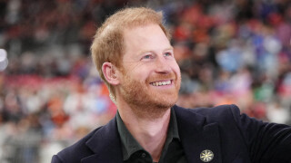 La séparation avec Meghan après les retrouvailles : le prince Harry s'affiche en solo à un match, il n'a jamais été aussi épanoui