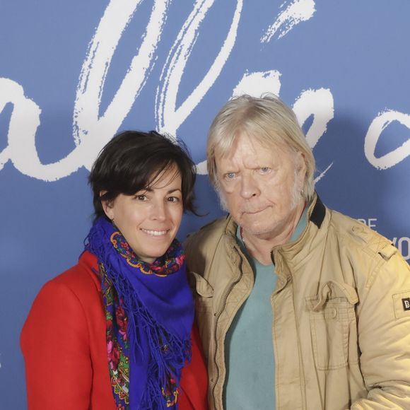 Renaud et sa femme Cerise (Christine Marot) lors de l'avant-première du film "La vallée des fous" au Pathé Wepler à Paris le 12 novembre 2024. © Jack Tribeca / Bestimage 