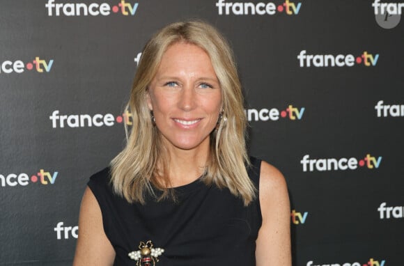 "Je m'attendais pas du tout à cet enfant là", a ainsi avoué l'animatrice, cheffe d'orchestre de l'émission La Maison des Maternelles (France 2).
Agathe Lecaron au photocall de la conférence de presse de rentrée de France Télévisions à Paris, France, le 4 septembre 2024. © Coadic Guirec/Bestimage