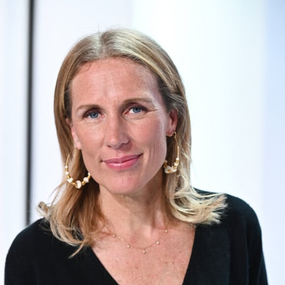 Exclusif - Agathe Lecaron - Enregistrement de l'émission "Vivement Dimanche" au Studio Gabriel à Paris, présentée par M.Drucker et diffusée le 27 novembre sur France 3. Le 16 novembre 2022 © Guillaume Gaffiot / Bestimage