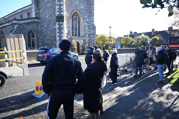 Amersham, ROYAUME-UNI - Les funérailles de l'ancienne star des One Direction, Liam Payne, décédé tragiquement à l'âge de 31 ans, se déroulent à l'église St Mary's d'Amersham, dans le Buckinghamshire. Liam est décédé le 16 octobre après être tombé du balcon du troisième étage à Buenos Aires, en Argentine. Photo : Église St Mary - Funérailles de Liam Payne