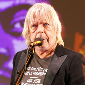 Renaud a fait son grand retour sur scène
Exclusif - Le chanteur Renaud (Renaud Séchan) - Les amis musiciens de Renaud ont donné un concert à la Mairie du 13ème à Paris