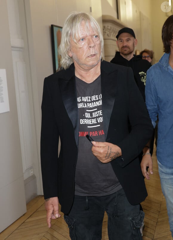 Exclusif - Le chanteur Renaud (Renaud Séchan) - Vernissage de l'exposition "Renaud, Des mots et des images" qui se tiendra jusqu'au 14 septembre à la Mairie du 13ème à Paris le 5 septembre 2024.