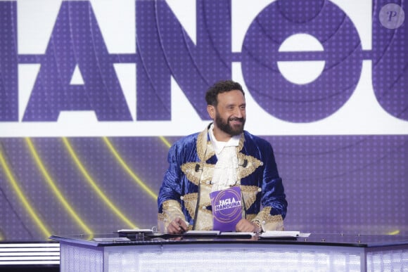 Exclusif - Cyril Hanouna sur le plateau de l'émission "Face à Hanouna" diffusée le 23 novembre 2024 - Paris le 21 novembre 2024