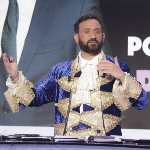 Exclusif - Cyril Hanouna sur le plateau de l'émission "Face à Hanouna" diffusée le 23 novembre 2024 - Paris le 21 novembre 2024