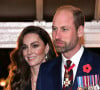 rapprochement et qui a amené l'acteur principal à rompre avec sa femme, autre immense star internationale.

Le prince William, prince de Galles, Catherine Kate Middleton, princesse de Galles - La famille royale du Royaume Uni assiste au Festival du souvenir (Festival of Remembrance) au Royal Albert Hall, Londres le 9 novembre 2024. © Chris Ratcliffe / Pool / Julien Burton via Bestimage 