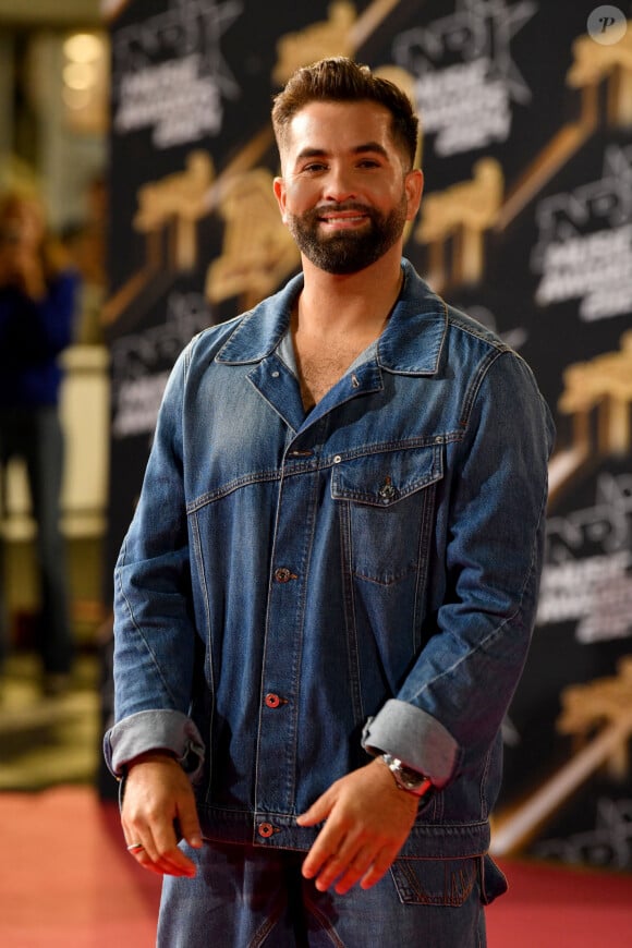 Kendji Girac au photocall de la 26ème édition des NRJ Music Awards à Cannes, le 1er novembre 2024. © Bebert-Guignebourg/Bestimage 