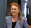 La duchesse d'York est une maman et une grand-mère dévouées. 
La duchesse d'York, Sarah Ferguson photographiée arrivant à Sydney pour le lancement de son livre.