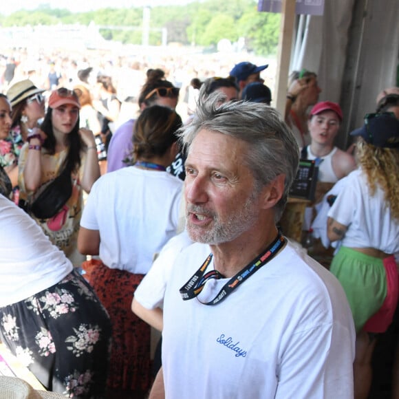 Antoine de Caunes lors de la 25e édition du festival de musique Solidays à l'Hippodrome de Longchamp, à Paris, France, le 25 juin 2023. Photo par Lionel Urman/ABACAPRESS.COM