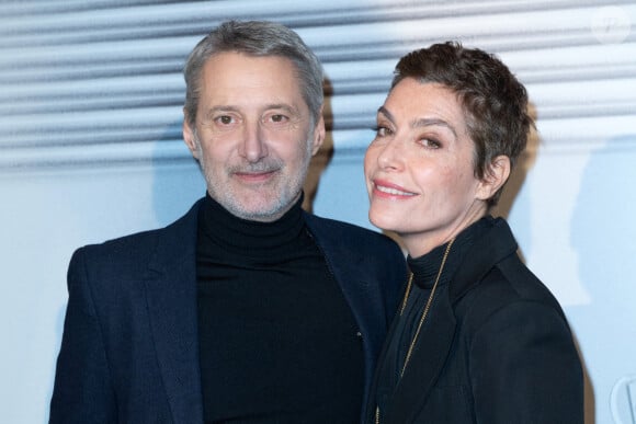 Antoine de Caunes et Daphne Roulier assistent au dernier défilé Jean-Paul Gaultier Haute Couture Printemps/Été 2020 dans le cadre de la semaine de la mode à Paris, France, le 22 janvier 2020. Photo par Aurore Marechal/ABACAPRESS.COM