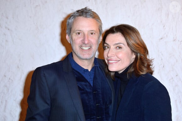 Antoine de Caunes et son épouse Daphné Roulier assistant au vernissage de l'exposition Liu Bolin x La Maison Ruinart au Grand Palais à Paris, France, le 08 mars 2018. Photo par Aurore Marechal/ABACAPRESS.COM