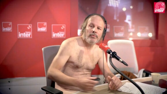 Philippe Katerine s’est mis tout nu pour sa première chronique sur France Inter le 29 août 2024. © France Inter via Bestimage  