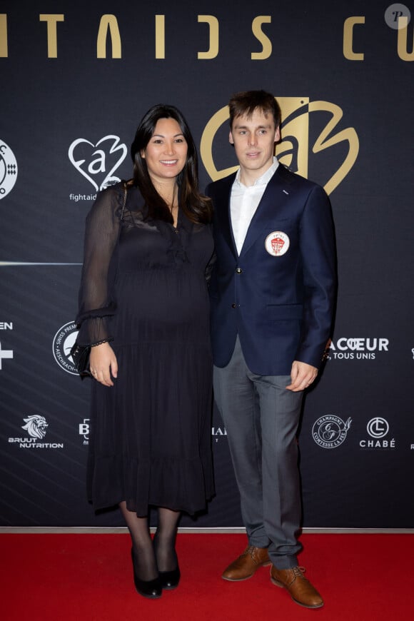 Déjà parents d'une petite Victoire née en avril 2023, les intéressés mariés depuis cinq ans s'apprêtent à agrandir leur joli clan...
Louis Ducruet et sa femme Marie (enceinte) - Photocall de la 3ème édition de la Fight Aids Cup à l'occasion du 45ème festival international du cirque de Monte-Carlo à l'hôtel Fairmont à Monaco le 23 janvier 2023. © Olivier Huitel/Pool/Bestimage 