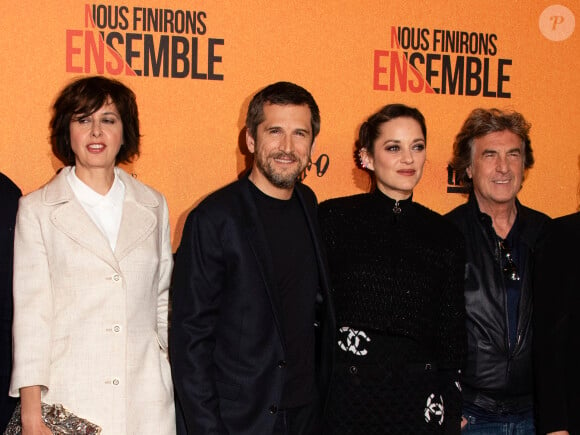 Valérie Bonneton,Guillaume Canet et sa compagne Marion Cotillard et François Cluzet - Avant-première du film "Nous finirons ensemble" au Gaumont Opéra à Paris le 29 avril 2019. © Pierre Perusseau/Bestimage 