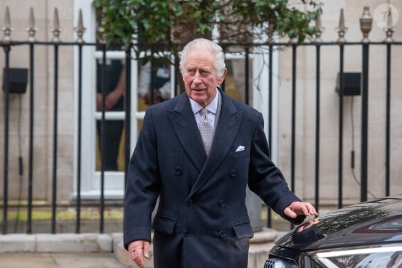 Le roi Charles III d'Angleterre quitte la London Clinic à Londres, Royaume Uni, 29 janvier 2024, où le roi Charles avait subi une intervention pour une hypertrophie de la prostate. © Tayfun Salci/ZUMA Press/Bestimage 