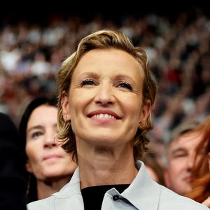 Alexandra Lamy lors de la 15ème édition du festival Lumière à Lyon le 12 octobre 2024. Au cours de la cérémonie, le réalisateur C.Gavras a reçu le prix Lumière spécial des mains de T.Burton pour célébrer sa carrière et son cinéma engagé. © Dominique Jacovides / Bestimage 
