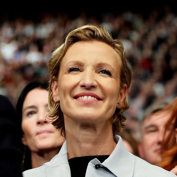 Alexandra Lamy lors de la 15ème édition du festival Lumière à Lyon le 12 octobre 2024. Au cours de la cérémonie, le réalisateur C.Gavras a reçu le prix Lumière spécial des mains de T.Burton pour célébrer sa carrière et son cinéma engagé. © Dominique Jacovides / Bestimage 