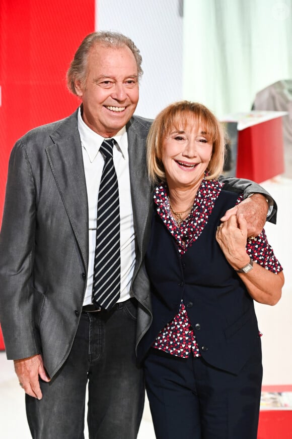 Exclusif - Michel Leeb et Marie-Anne Chazel - Enregistrement de l'émission "Vivement Dimanche" au Studio Gabriel à Paris, présentée par M.Drucker et diffusée le 5 octobre sur France 3 © Guillaume Gaffiot / Bestimage 