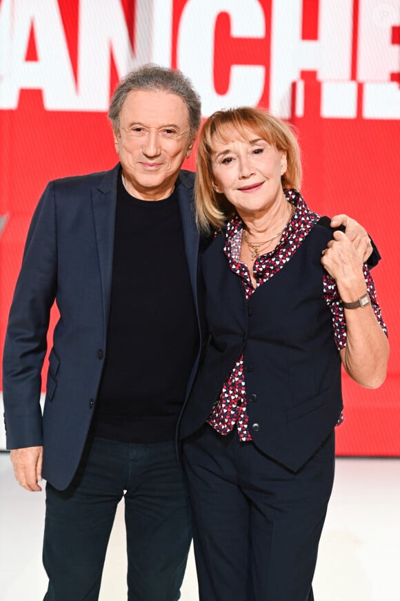 Exclusif - Michel Drucker et Marie-Anne Chazel - Enregistrement de l'émission "Vivement Dimanche" au Studio Gabriel à Paris, présentée par M.Drucker et diffusée le 5 octobre sur France 3 © Guillaume Gaffiot / Bestimage 