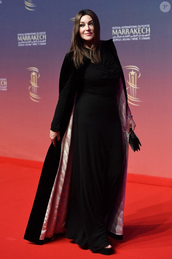 Monica Bellucci assiste au tapis rouge de la cérémonie d'ouverture lors du 21e Festival international du film de Marrakech à Marrakech, au Maroc, le 29 novembre 2024. Photo par Aurore Marechal/ABACAPRESS.COM