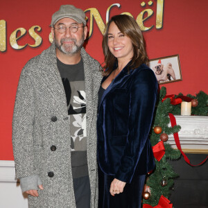 Depuis un moment, et lorsqu'il le peut, il a notamment instauré une petite tradition avec sa femme Julia Vignali.
Kad Merad et sa femme Julia Vignali - Avant-première du film "Les boules de Noël" au cinéma Pathé-Wepler à Paris. Le 14 novembre 2024 © Coadic Guirec / Bestimage