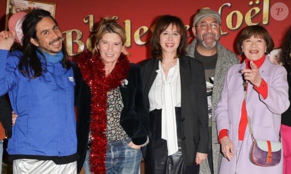 Michael Bensoussan, dit David Boring ou Estéban, Alexandra Leclère, Valérie Bonneton, Kad Merad et Macha Méril - Avant-première du film "Les boules de Noël" au cinéma Pathé-Wepler à Paris. Le 14 novembre 2024 © Coadic Guirec / Bestimage