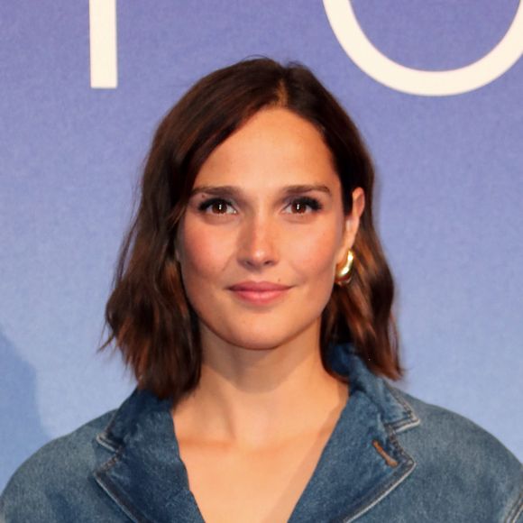Camille Lou - Photocall du film "Cat's Eyes" lors de la 26ème Edition du Festival de la Fiction de La Rochelle. Le 12 septembre 2024 © Patrick Bernard / Bestimage