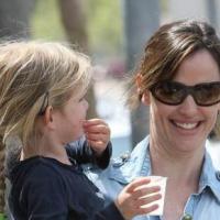 Jennifer Garner : Passez 48 heures dans la vie d'une actrice et maman... de deux adorables chipies !