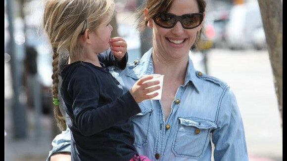 Jennifer Garner : Passez 48 heures dans la vie d'une actrice et maman... de deux adorables chipies !