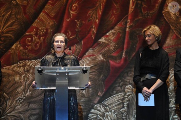 Le Conseil Pasteur-Weizmann célébrait le 14 avril son 35e anniversaire, à l'Opéra Garnier, à Paris, en présence du président israélien Shimon Peres, de Simone Veil et Valérie Pécresse (photo).