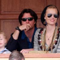 Eva Herzigova, son amoureux et son fils, de superbes supporters... aux côtés des récents papas Boris Becker et Flavio Briatore !