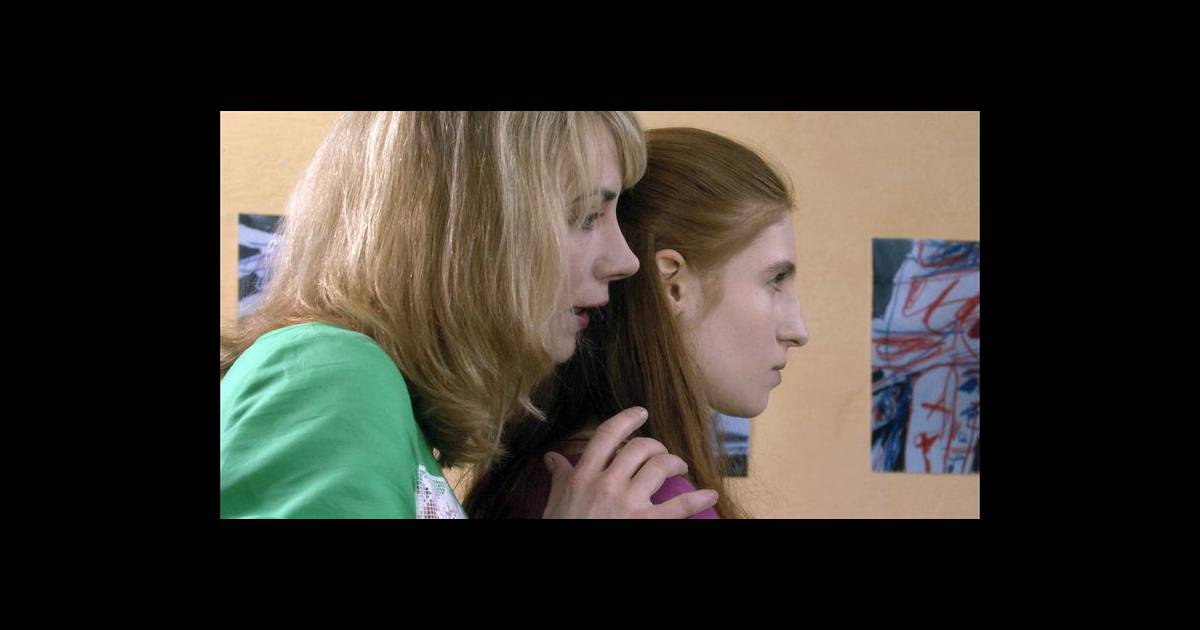 Le Film Le Mariage A Trois De Jacques Doillon Avec Julie