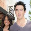Kevin Jonas avec sa femme Daniela en pleine séance shopping à West  Hollywood, le 21 avril 2010 !