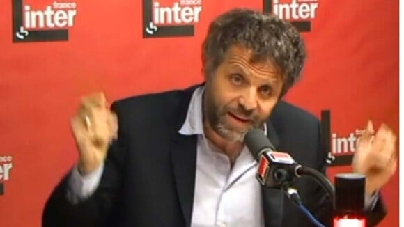 Quand Stéphane Guillon veut sauver Nicolas Sarkozy... il fait revenir Cécilia !