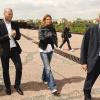 Zinedine Zidane, Patrick Poivre d'Arvor, Sophie Thalmann et Guy Alba lors de la troisième édition du Prix des Ambassadeurs de l'association Européenne ELA en direct du musée du Quai Branly de Paris le 6 mai 2010