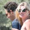 Kate Moss et Jamie Hince cet été à Saint-Tropez...
